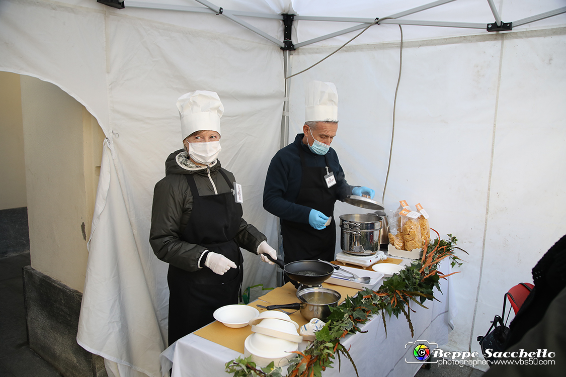 VBS_5987 - 10.ma Fiera Nazionale del Tartufo e Fiera dei Santi.jpg
